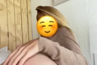 Open-Minded Submissive Here to Serve - Image 4