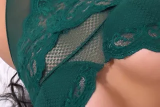 NUEVA HERMOSA Y SEXY LATINA 😈 - Image 2